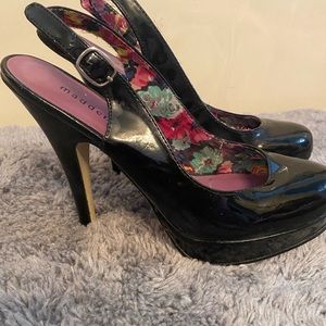 Madden Girl 8.5 platform sexy heels, like new